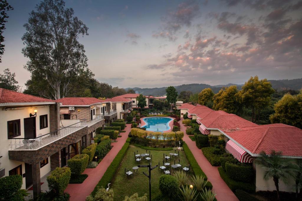 Country Inn Tarika Riverside Resort
